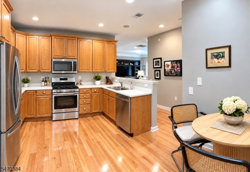 3303 Chesterwood Way Franklin NJ 08873