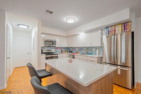 41 Wilson Avenue Newark NJ 07105