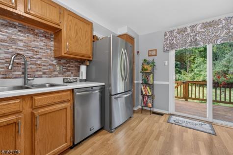 34 Cambridge Oxford NJ 07863