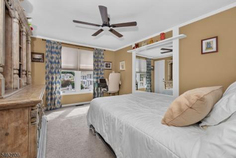 34 Cambridge Oxford NJ 07863