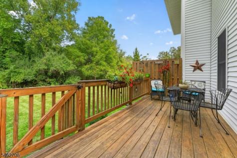 34 Cambridge Oxford NJ 07863