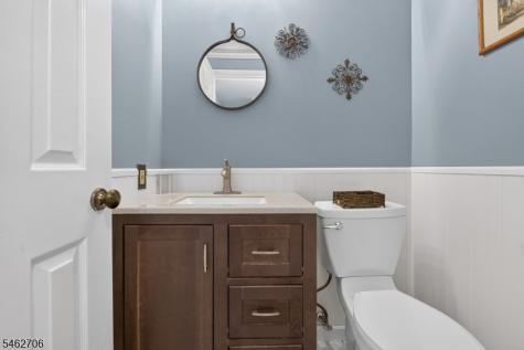 34 Cambridge Oxford NJ 07863