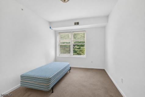 133 N Maple Avenue East Orange NJ 07017