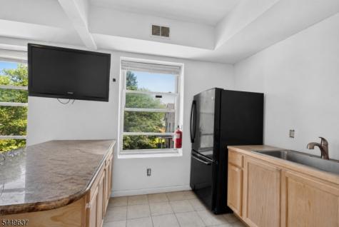 133 N Maple Avenue East Orange NJ 07017