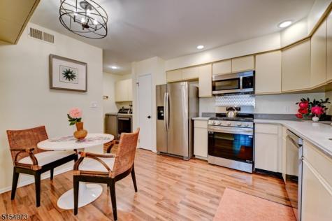 226 Crescenzi Court West Orange NJ 07052