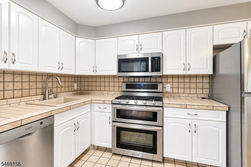 76 Sam Bonnell Drive Union NJ 08809