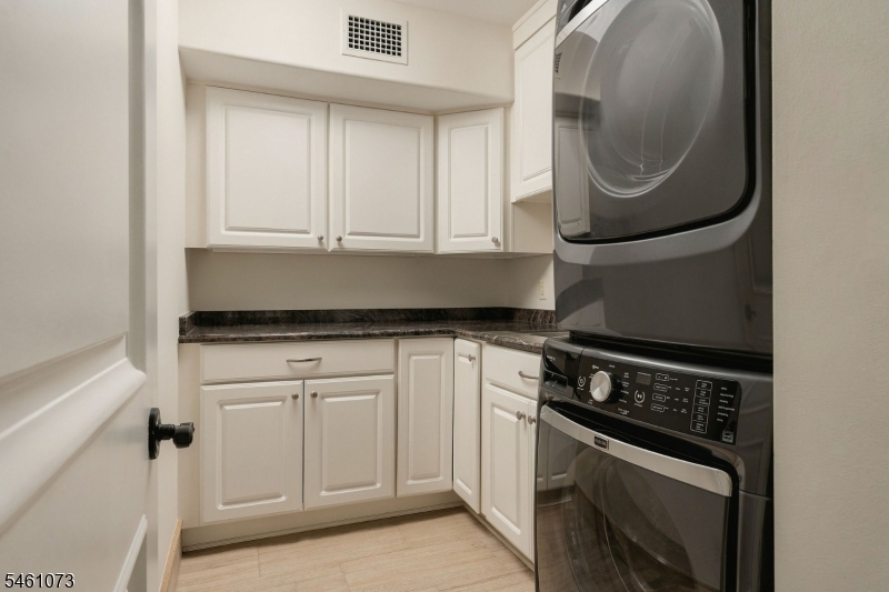 4 Trevino Court Florham Park NJ 07932