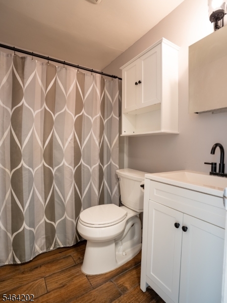 366 Trenton Avenue Paterson NJ 07503