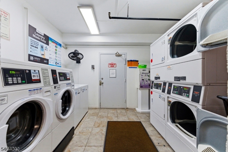 366 Trenton Avenue Paterson NJ 07503