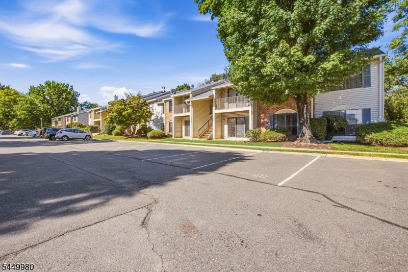 61 Taylor Drive Franklin NJ 08823
