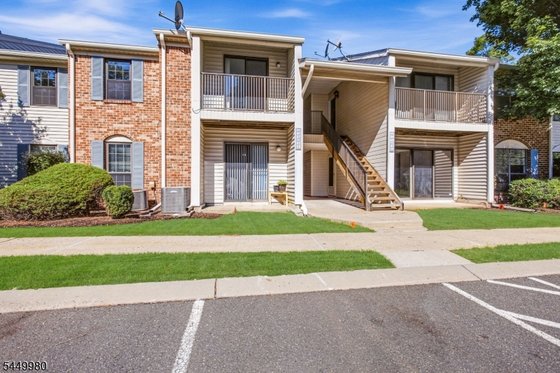 61 Taylor Drive Franklin NJ 08823