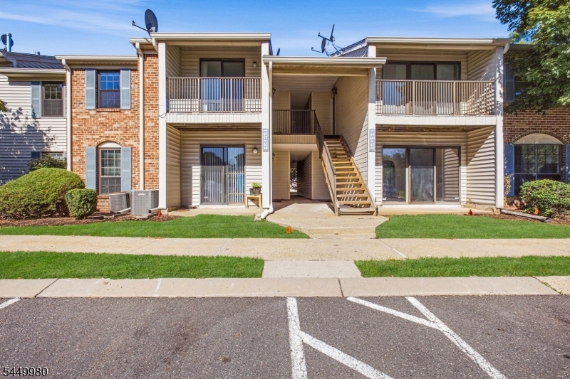 61 Taylor Drive Franklin NJ 08823
