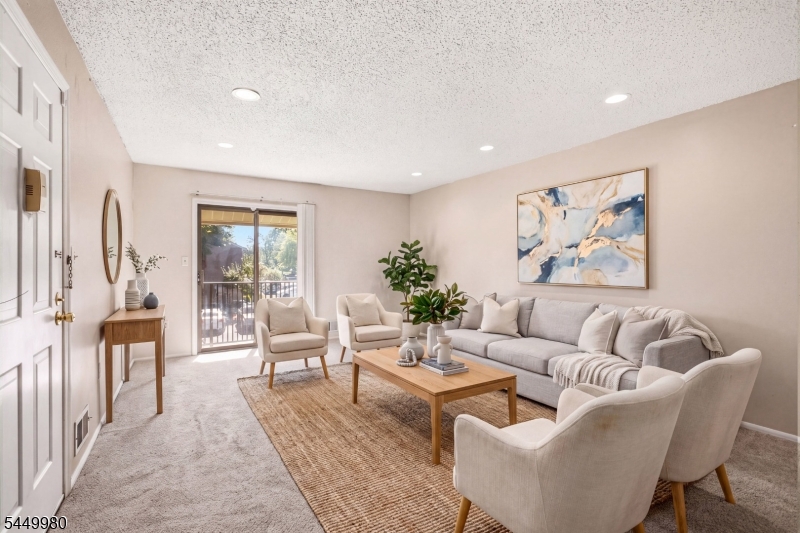 61 Taylor Drive Franklin NJ 08823