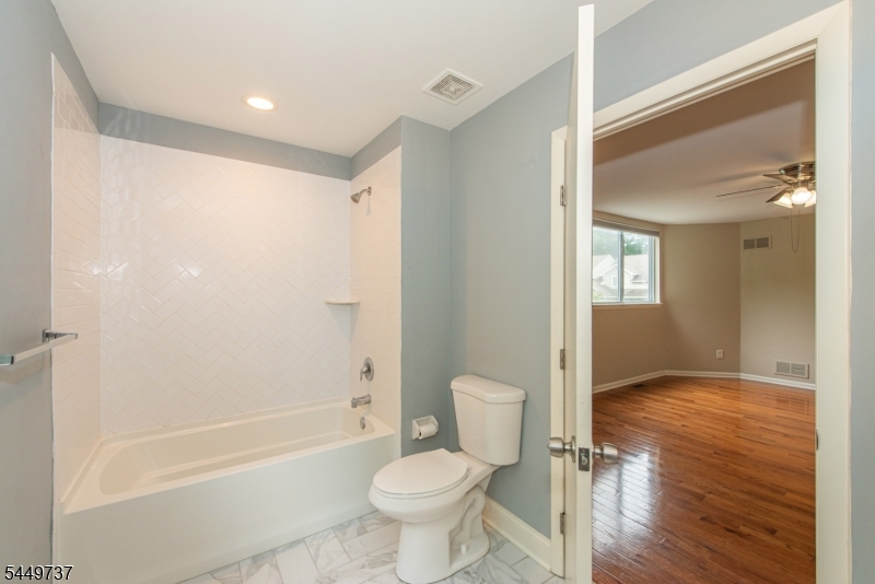 12 Pale Star Court Hardyston NJ 07419