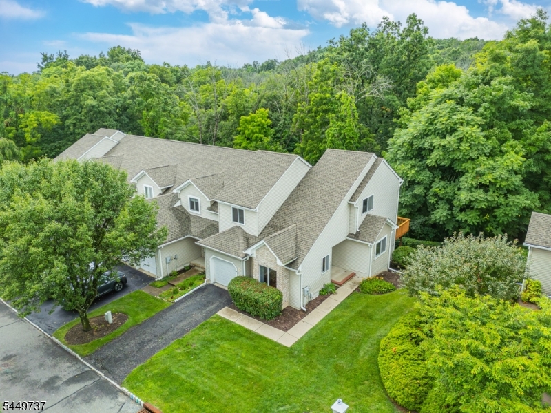 12 Pale Star Court Hardyston NJ 07419