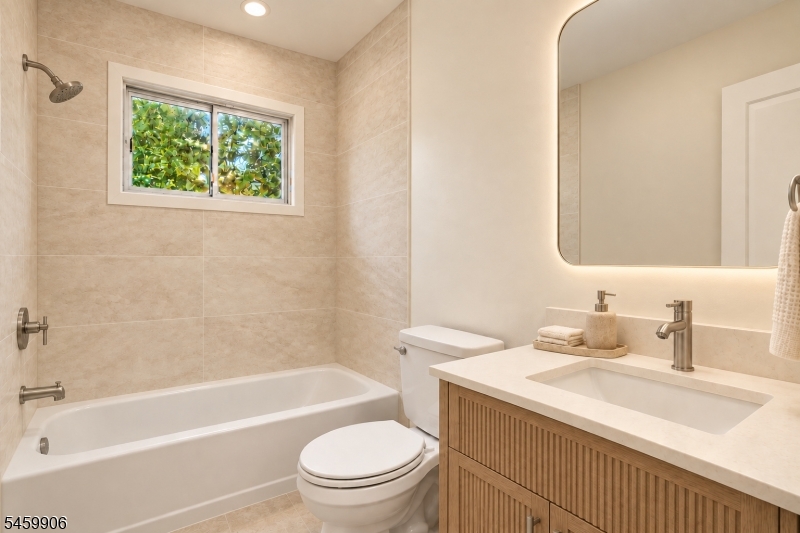 51 Maine Avenue Manchester NJ 08759