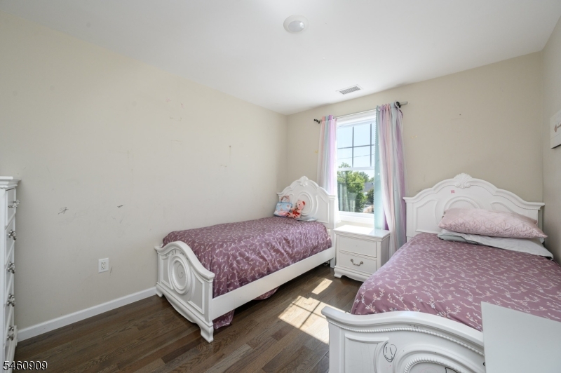 112 Valerie Drive Manville NJ 08835