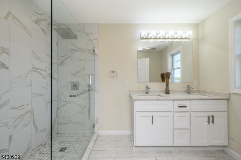 112 Valerie Drive Manville NJ 08835