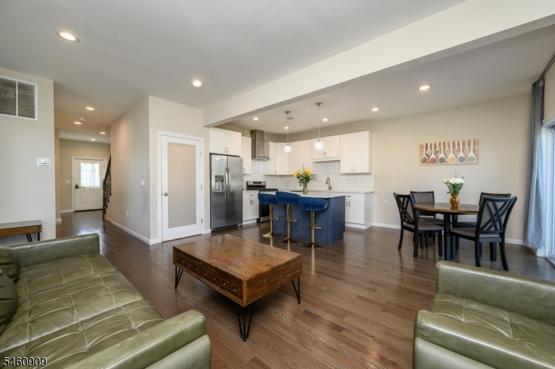 112 Valerie Drive Manville NJ 08835