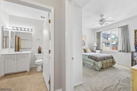 9402 Warrens Way Wanaque NJ 07465