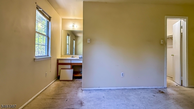 90 Stonehedge Court Franklin NJ 08873
