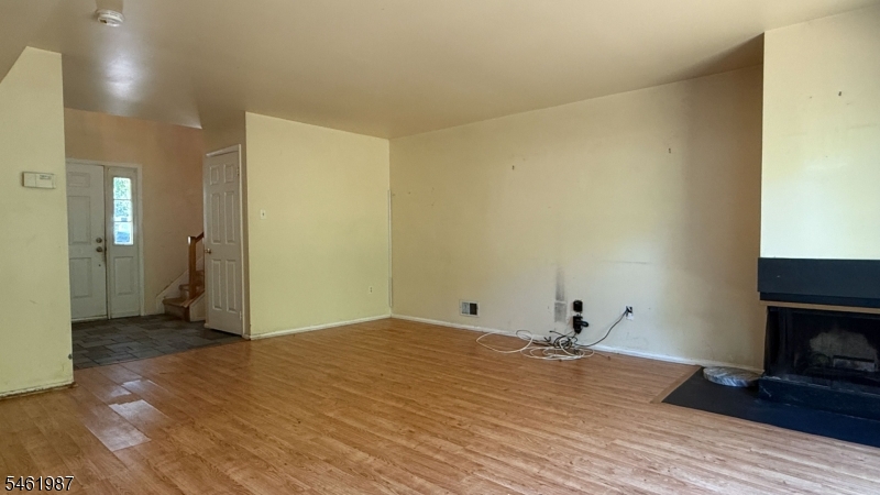 90 Stonehedge Court Franklin NJ 08873
