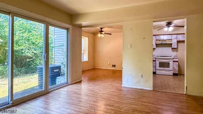 90 Stonehedge Court Franklin NJ 08873