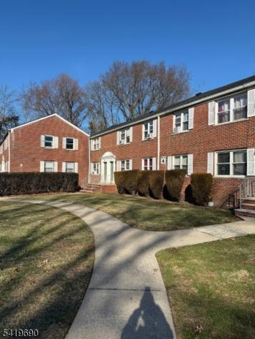 12 A Carolyn Terrace Roselle NJ 07203