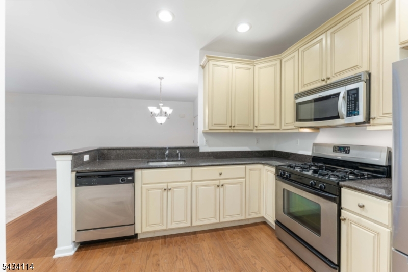 636 Sophee Lane Lakewood NJ 08701