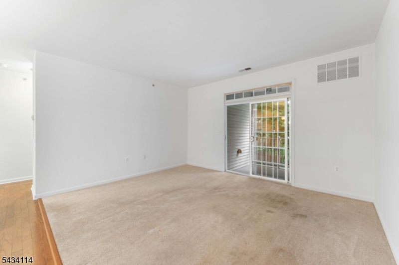 636 Sophee Lane Lakewood NJ 08701