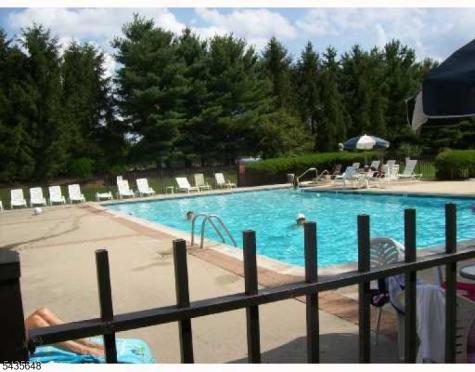 14 Albury Way North Brunswick NJ 08902