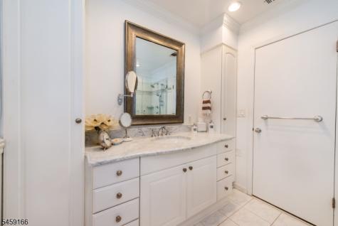 39 Chelsea Court Madison NJ 07940