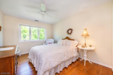 39 Chelsea Court Madison NJ 07940