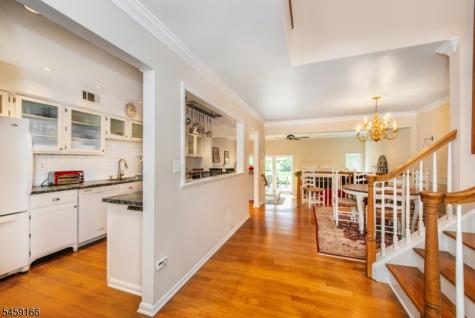 39 Chelsea Court Madison NJ 07940