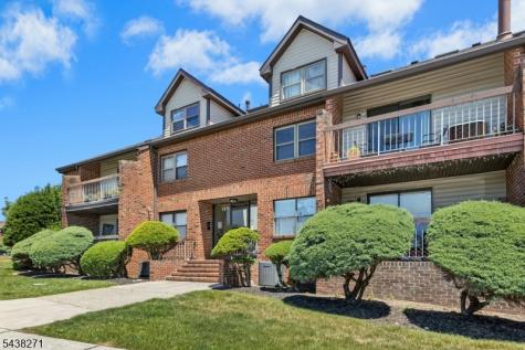 121 Beverly Hill Terrace Woodbridge NJ 07095