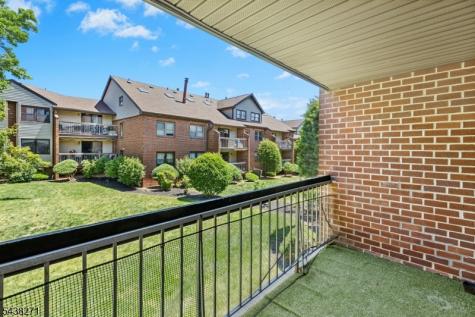 121 Beverly Hill Terrace Woodbridge NJ 07095