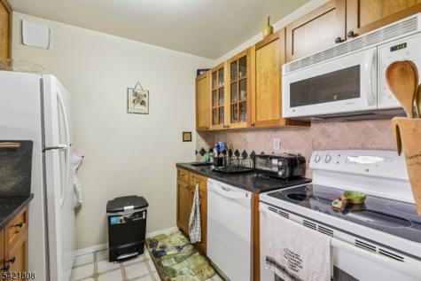 111 Mulberry Street Newark NJ 07102
