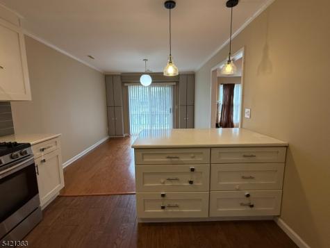 Edison NJ 08820