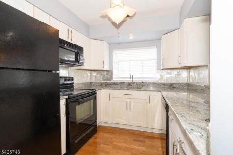 10 Crestmont Road Bedminster NJ 07921