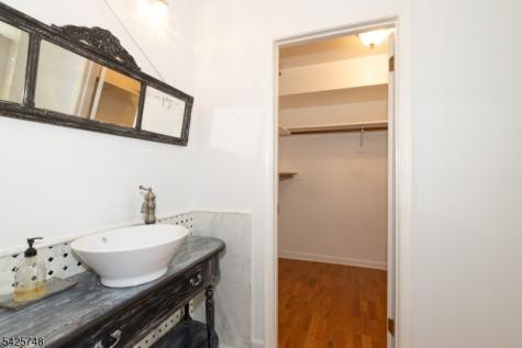 10 Crestmont Road Bedminster NJ 07921