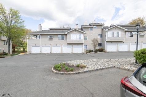 10 Crestmont Road Bedminster NJ 07921