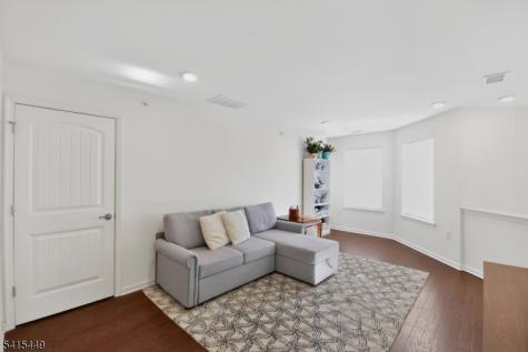 110 Grabowski Drive Sayreville NJ 08859