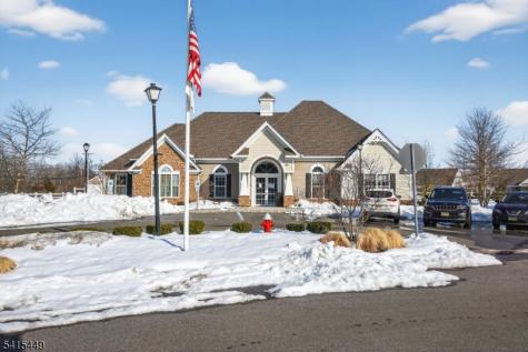 110 Grabowski Drive Sayreville NJ 08859