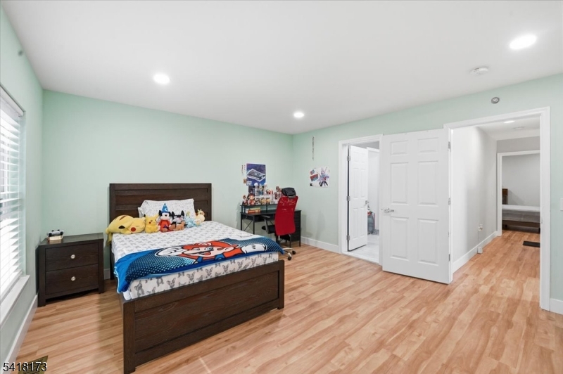 181 Court Street Newark NJ 07103