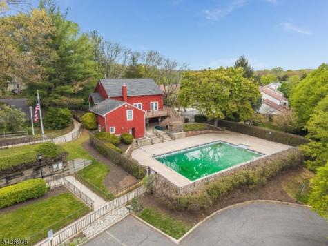 2 Daniel Court Lebanon NJ 08833