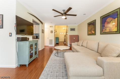 2 Daniel Court Lebanon NJ 08833