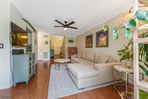 2 Daniel Court Lebanon NJ 08833