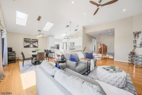 855 Valley Brook Avenue Lyndhurst NJ 07071