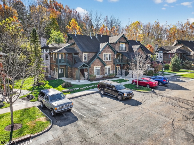 10 Pine Cres Unit 21 Vernon NJ 07462