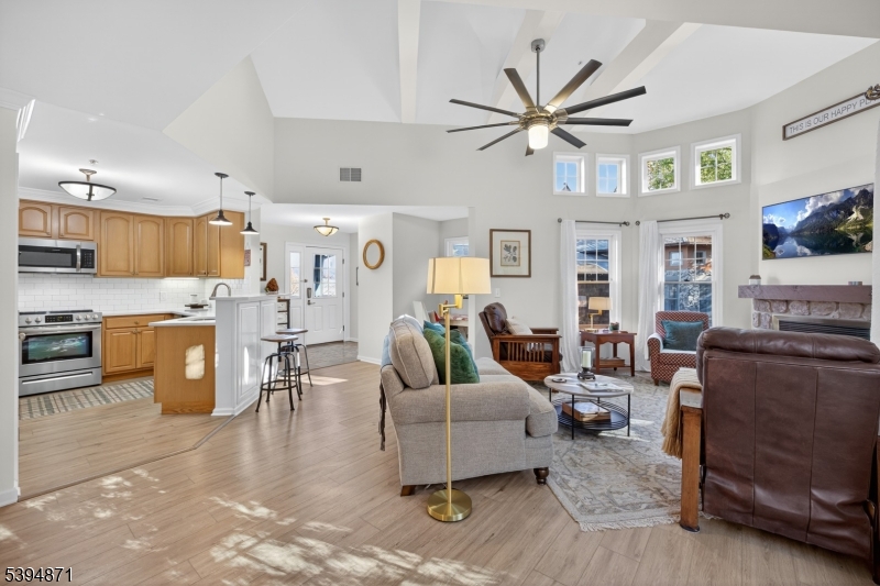 10 Pine Cres Unit 21 Vernon NJ 07462